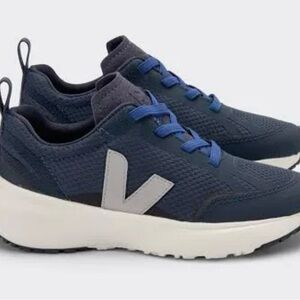 NWT Veja Kids Canary Navy Blue Sneakers - Size US 2 / EUR 33